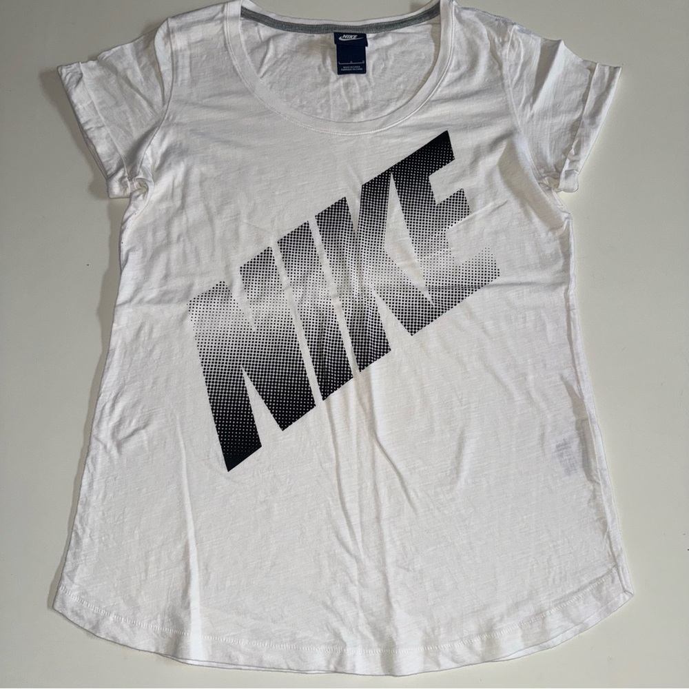 Nike White T-shirt Cuff Short Sleeve Halftone Dot Logo Black Size Large